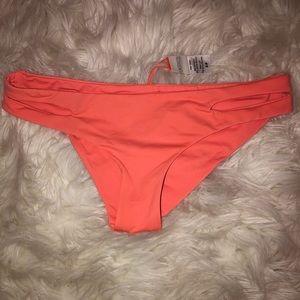 L space bikini bottoms